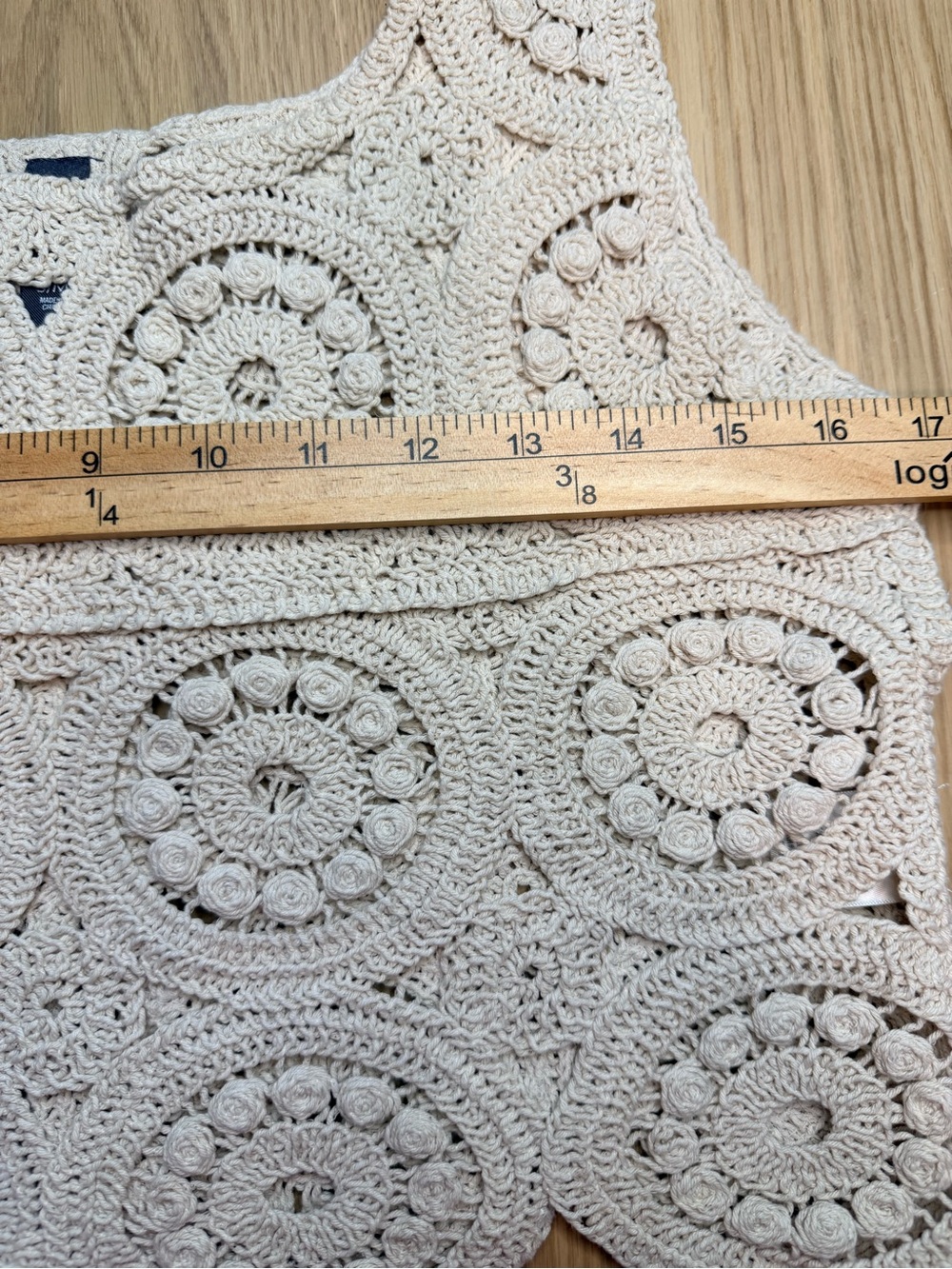 Alya Crochet Circle Crop Top in Cream - Picture 7 of 10